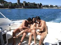 Christina Bella γαμημένο στο σκάφος