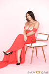 Η Rachel Starr είναι η γαμημένη μαμά