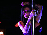 Joanna Angel η γαμημένη στρίπερ