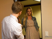 Samantha Saint η καυτή milf πατήσαμε