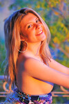 Η Callie Lavalley επιδεικνύει το σώμα της