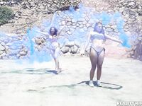 Valentina Nappi, Gia Derza - Τριπλό σεξ