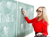 Brandi Love - Η διεστραμμένη δασκάλα