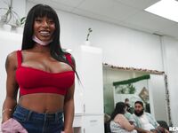 Η Savannah Storm και η Sarai Minx μοιράζονται το μεγάλο μαύρο δέντρο