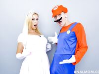 Μαμά που αγαπάει τον πρωκτό Σοφία Ο Γουέστ πηδιέται σκληρά στο κρεβάτι