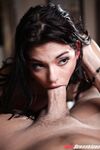 Gina Valentina - Λατρεύει ένα μεγάλο καβλί