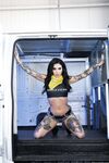 Η Joanna Angel και η Nicolette Shea είναι οι καυτές ληστές