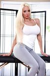 Nicolette Shea η πονηρή μασέρ milf