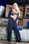 Jasmine Jae και Nicolette Shea a milf ribancok