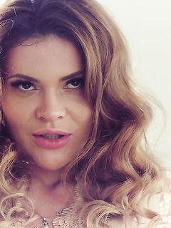Gina Gerson & Verona Sky - Αισθησιακό γλείψιμο μουνιού